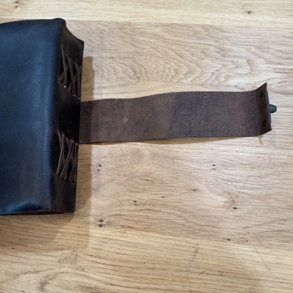 Handmade Leather Journal Dark Brown Distressed Deckle Edge Paper Clasp 7x5